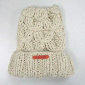 🥰WB Cable Knit Ponytail Beanie